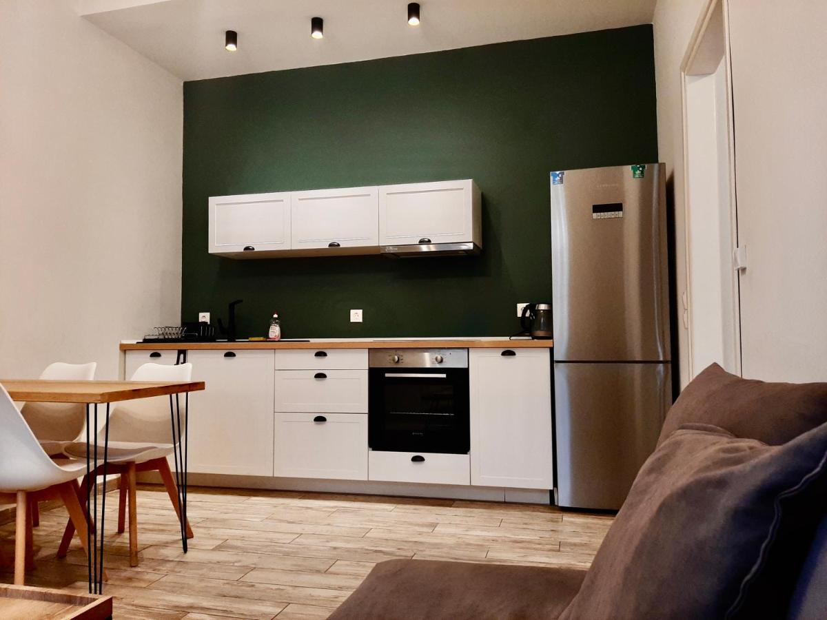 Five Brand New Boutique Apartments Central Athens Exterior photo